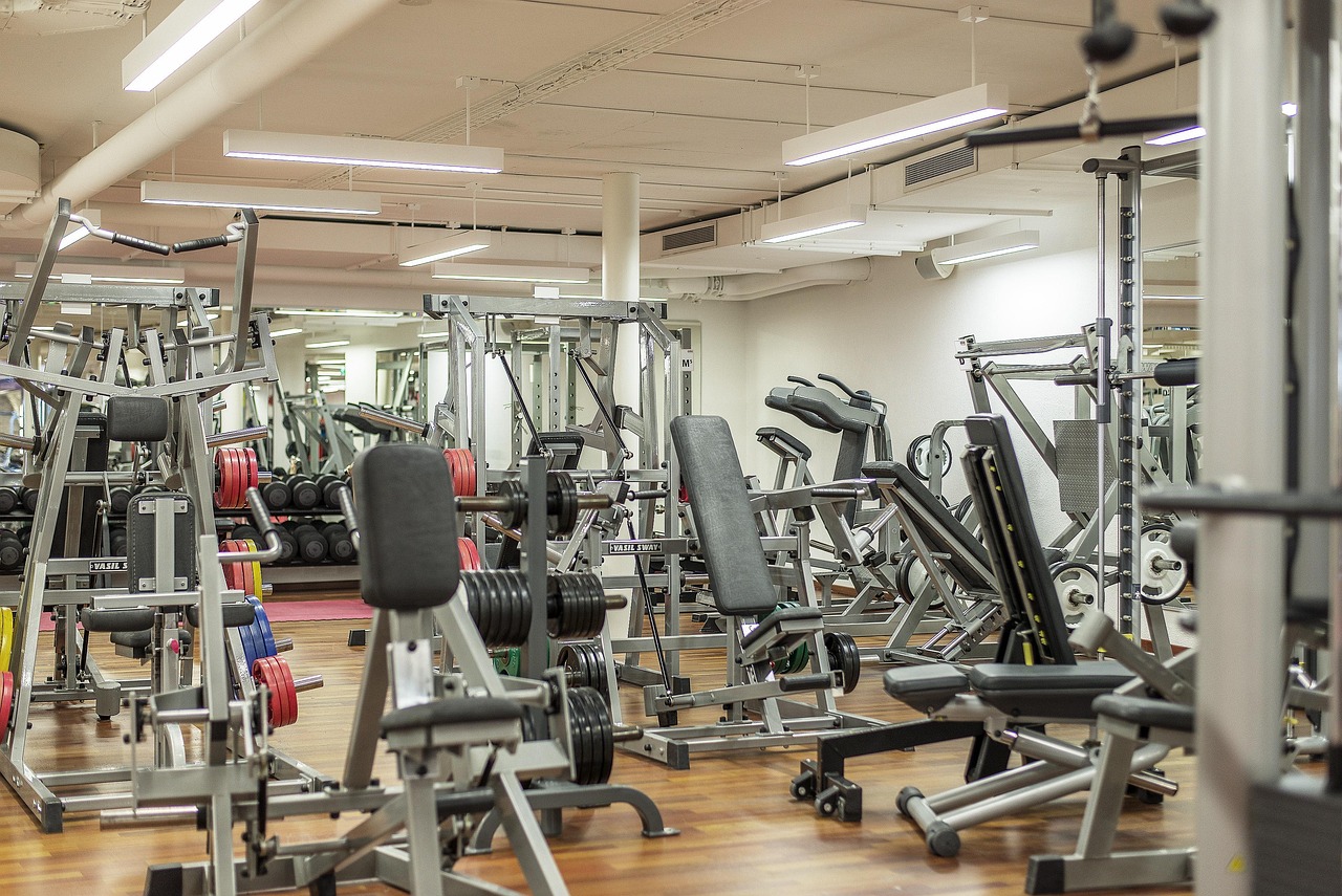 健身房（Gym）男生的健身天堂