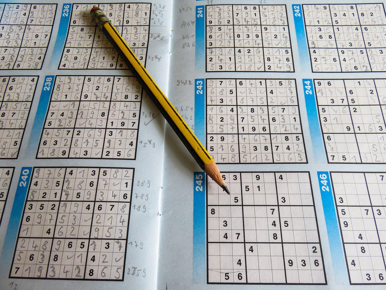 深入解析大乐透最新带线走势图，策略与机遇