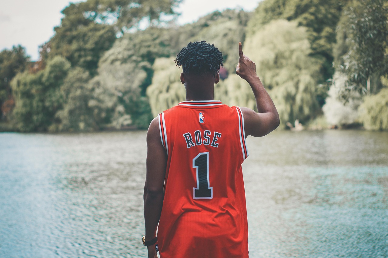 NBA球员效率排行，如何衡量篮球巨星的表现